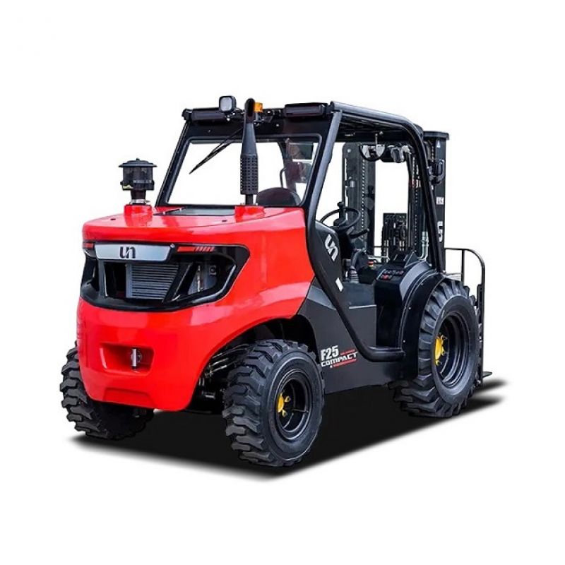 Xe nâng địa hình UN ( Rough Terrain ) 2,5 tấn F Series