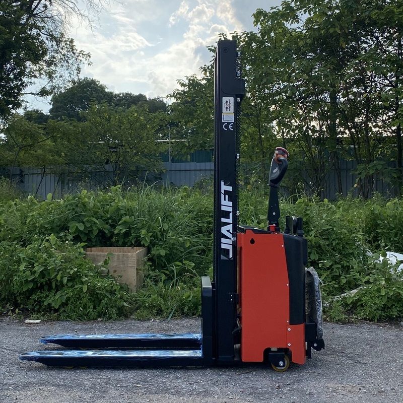 Xe nâng điện đứng lái Jialift 1,5 tấn CL1526E 2,6m