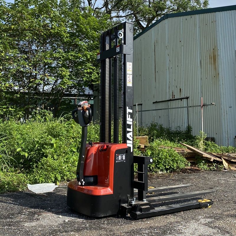 Xe nâng điện Stacker Jialift 1,3 tấn CL1325GHY 2,5m